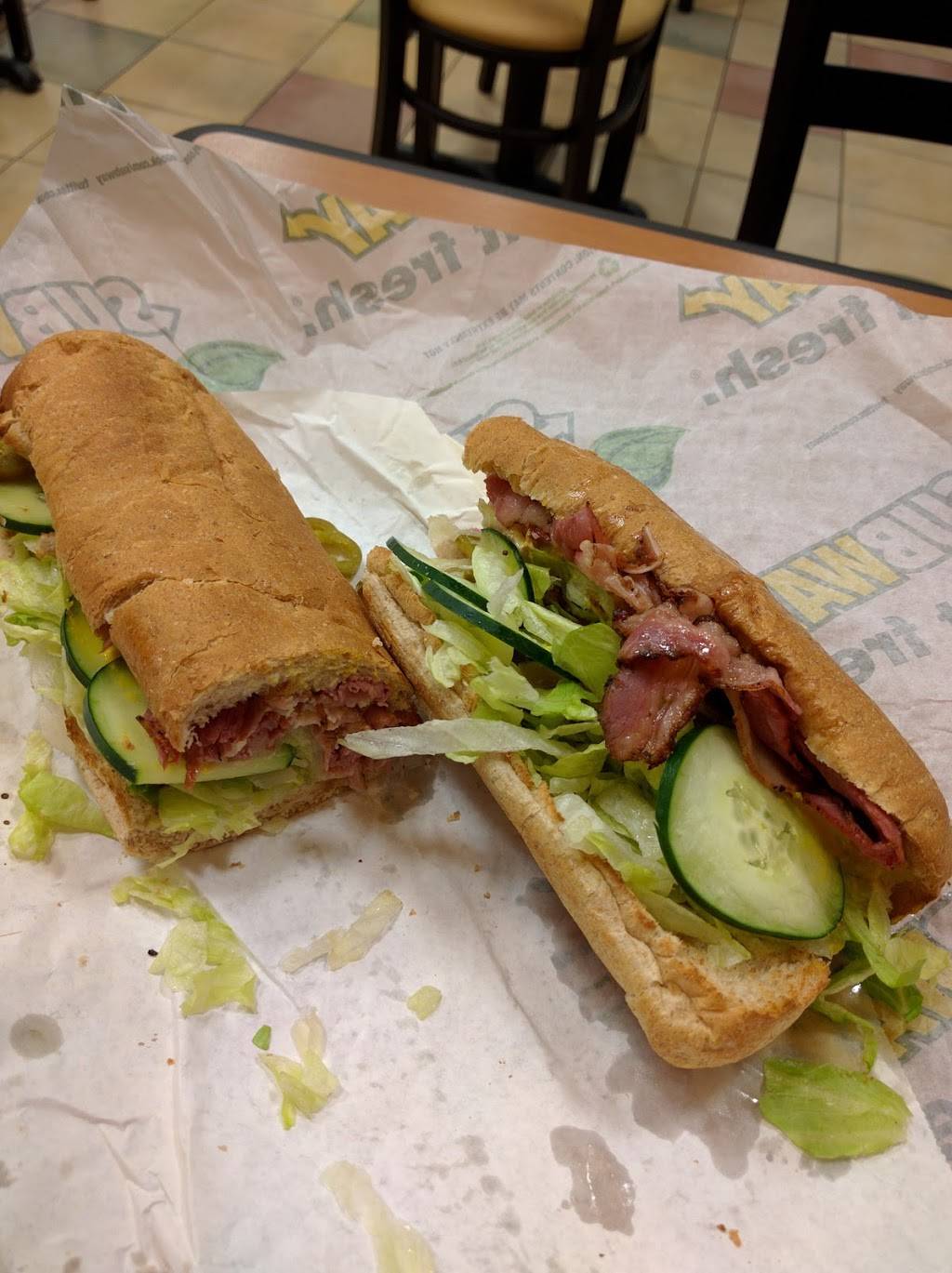 Subway | 9008 Balboa Blvd, Northridge, CA 91325, USA | Phone: (818) 920-7780