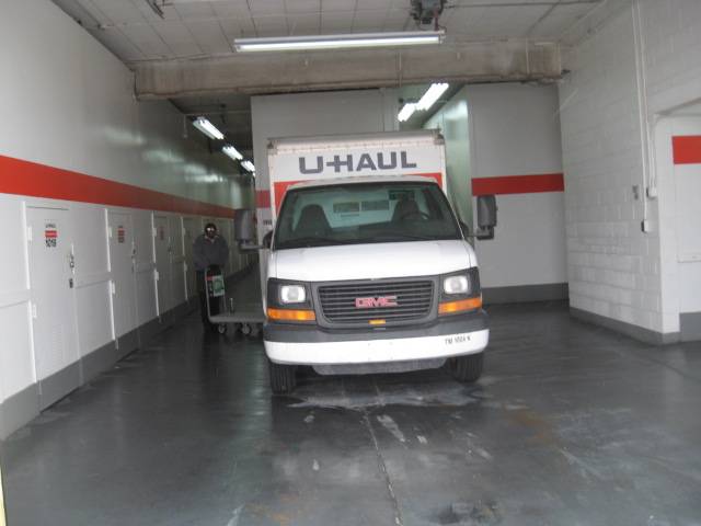 U-Haul Moving & Storage of Lincoln Park | 3175 S Fort St, Detroit, MI 48217, USA | Phone: (313) 382-2242