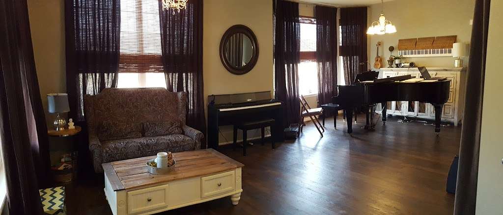 Ice Piano Studio | 6320 Spring Gulch St, Frederick, CO 80516, USA | Phone: (720) 425-2149