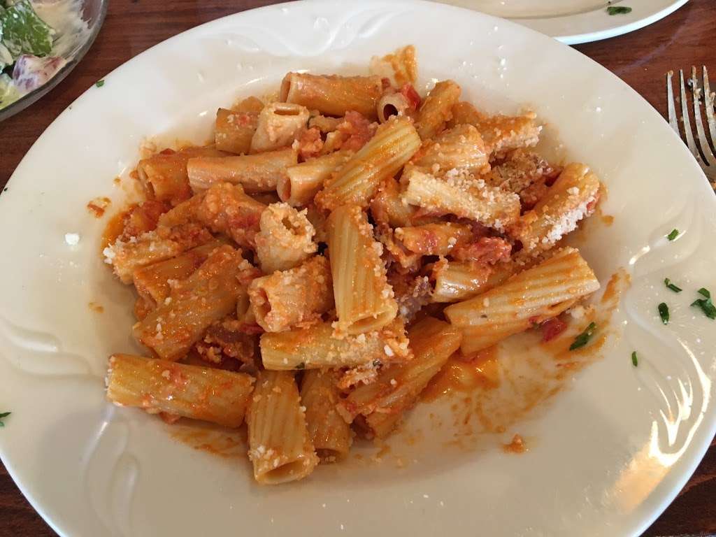 Piccolo Trattoria | 800 Denow Road R, Pennington, NJ 08534, USA | Phone: (609) 737-9050