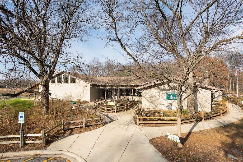 River Trail Nature Center | 3120 Milwaukee Ave, Northbrook, IL 60062, USA | Phone: (847) 824-8360
