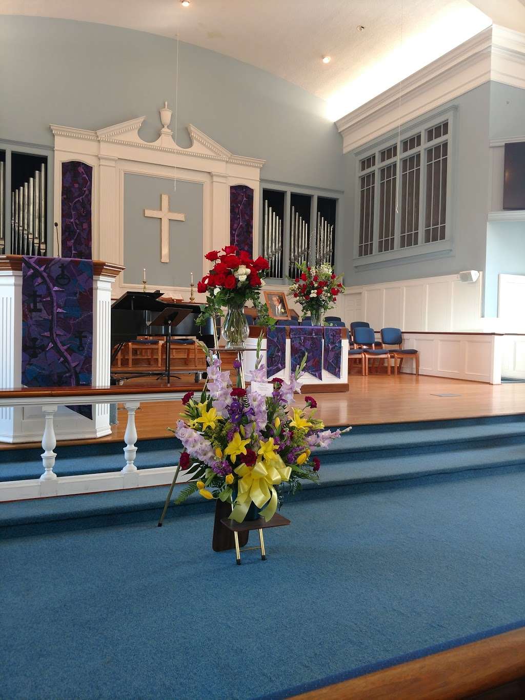 Asbury United Methodist Church | 5400 W 75th St, Prairie Village, KS 66208 | Phone: (913) 432-5573