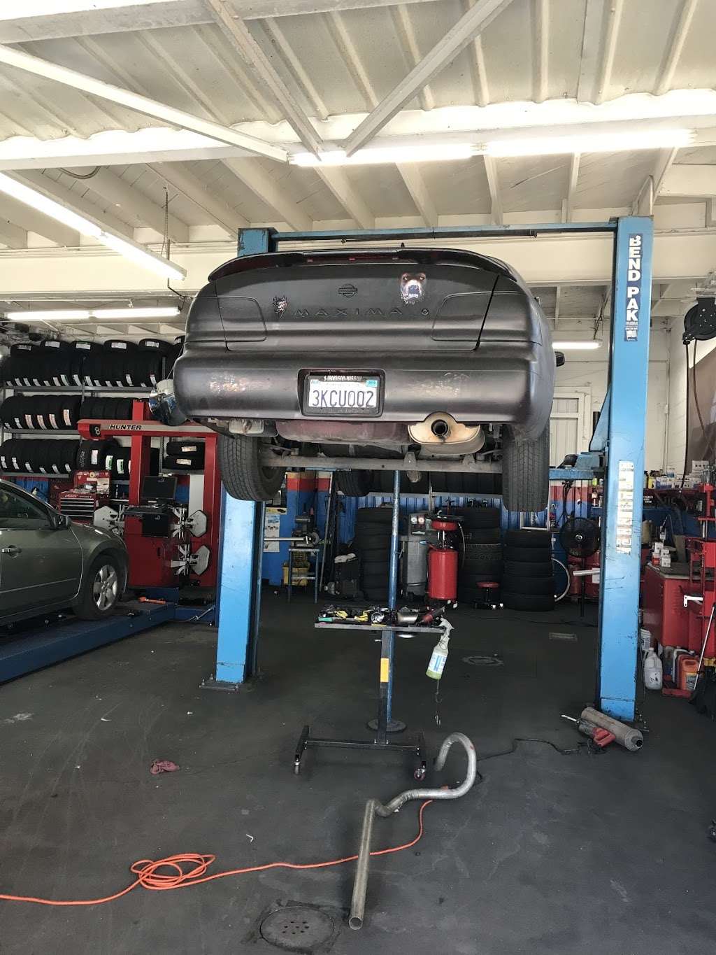 Best Tires & Auto Repair | 11508 Oxnard St, North Hollywood, CA 91606, USA | Phone: (818) 308-8537