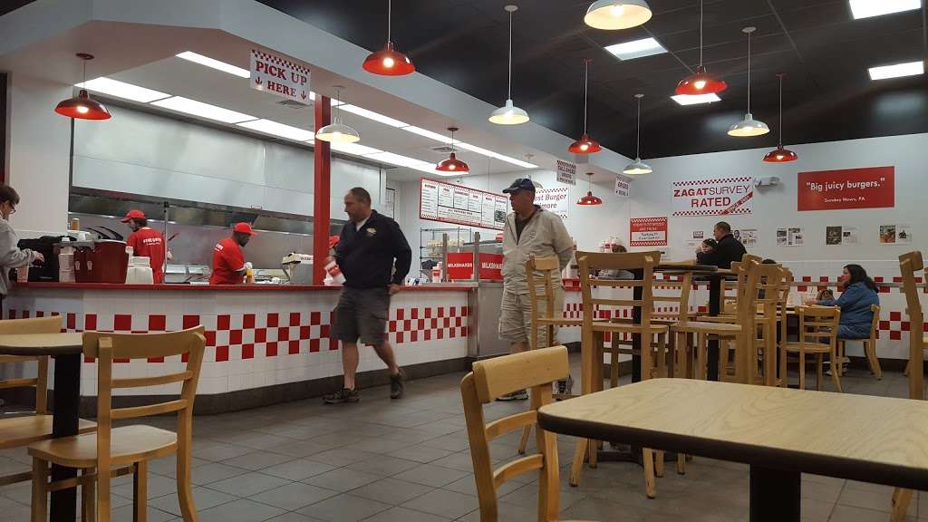 Five Guys | 200 Abruzzi Dr, Chester, MD 21619 | Phone: (410) 643-3001