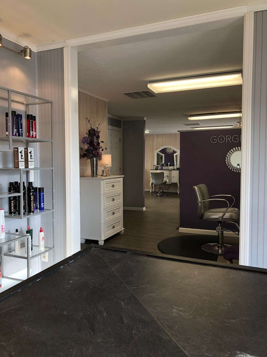 Platinum Salon & Massage | 9835 W Smith St, Yorktown, IN 47396 | Phone: (765) 722-5049