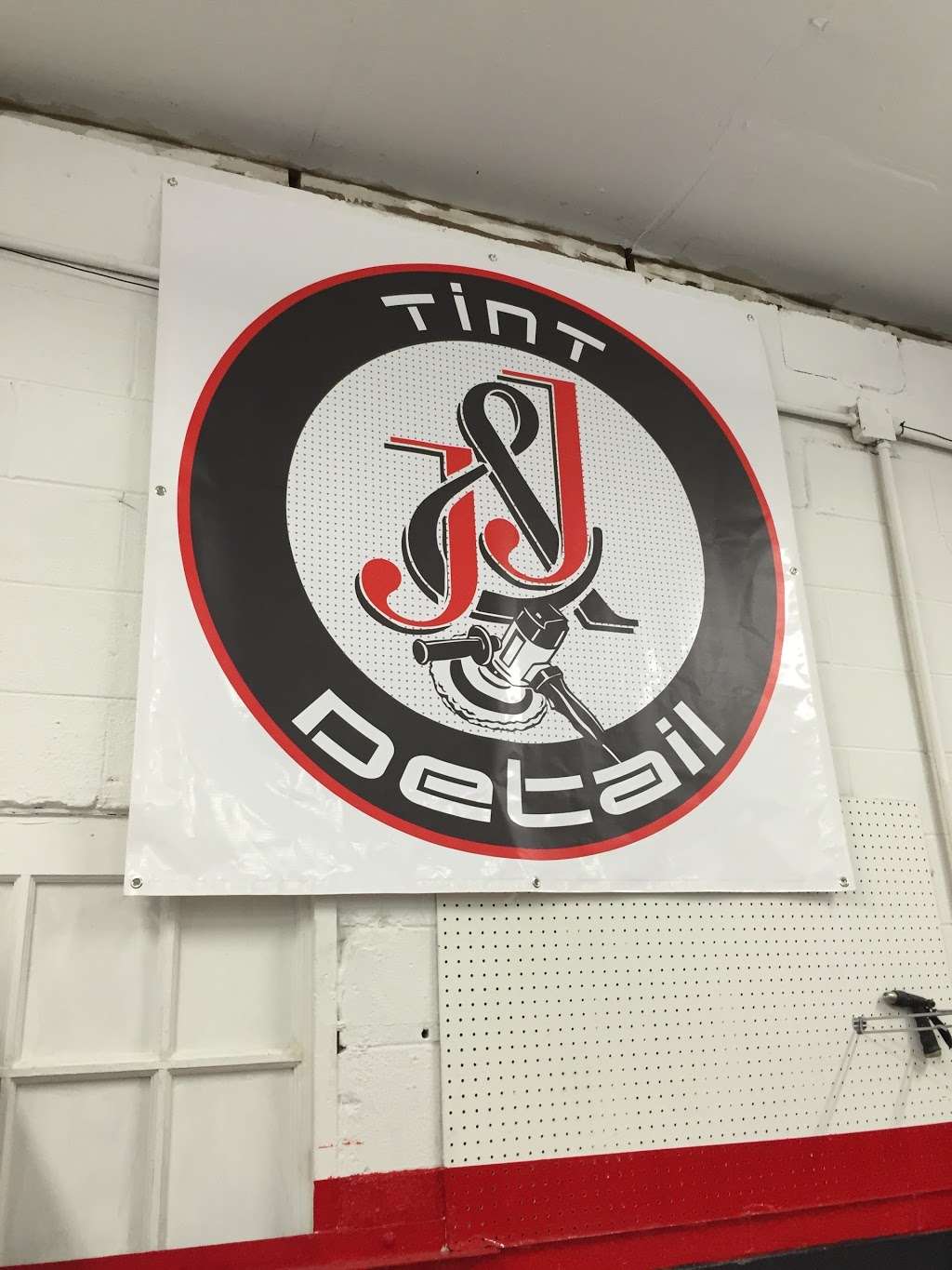 J&J Auto Tint and Detail | 1030 NY-52, Walden, NY 12586, USA | Phone: (845) 800-3131