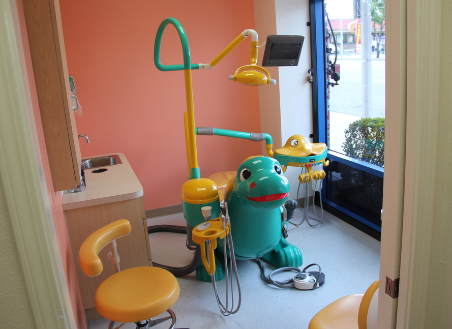 Dino Kids Dental | 9428 Valley Blvd #101, Rosemead, CA 91770, USA | Phone: (626) 788-9008