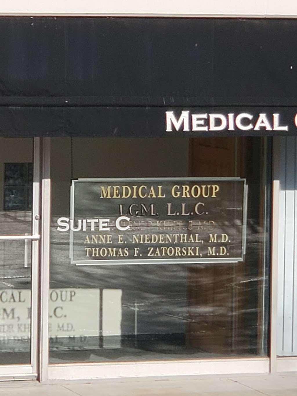 Dr. Thomas F. Zatorski, MD | 1625 Sheridan Rd, Wilmette, IL 60091, USA | Phone: (847) 853-8100