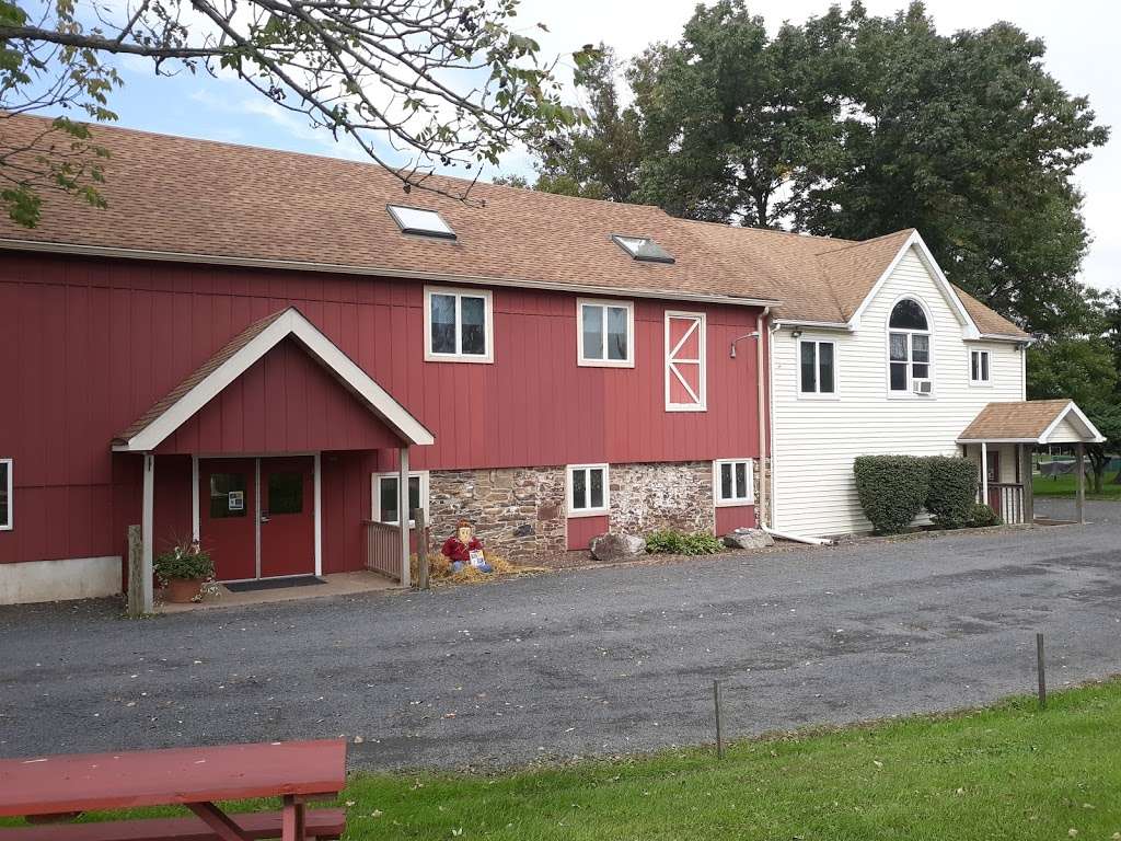 Windmill Day School & Camp | 36 N Chapman Rd, Doylestown, PA 18901, USA | Phone: (215) 348-2660