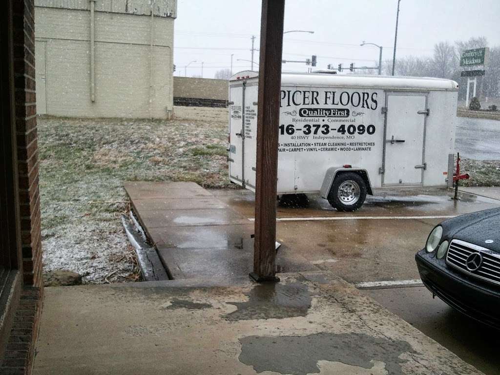 Spicer Floors | 4706 S Shrank Dr, Independence, MO 64055 | Phone: (816) 373-4090