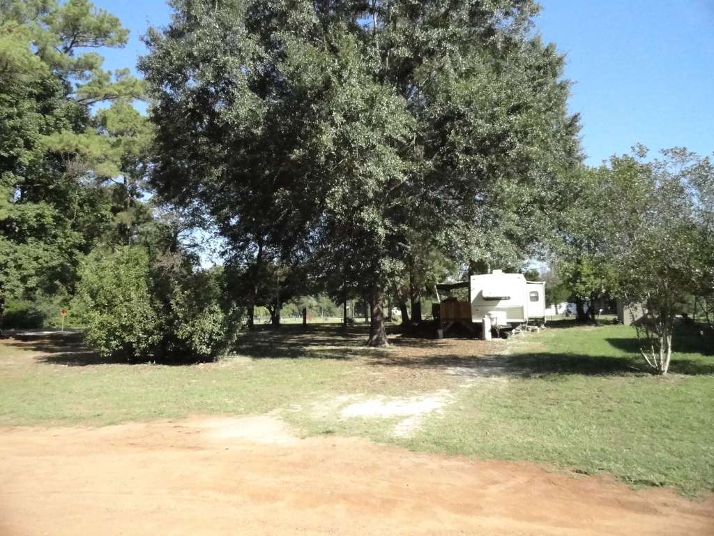 Cleveland Mobile Home and RV Park | 134 CMH Park, Cleveland, TX 77328 | Phone: (713) 817-4084