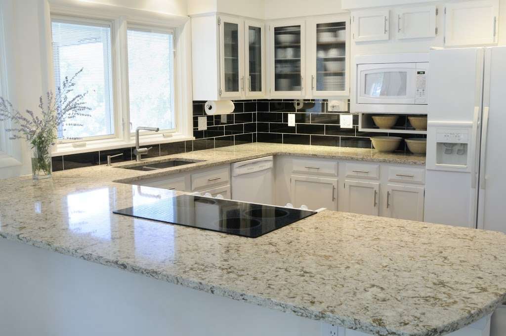 APEX KITCHEN CABINET & GRANITE COUNTERTOP | 5816 S Boyle Ave, Vernon, CA 90058 | Phone: (323) 587-3556