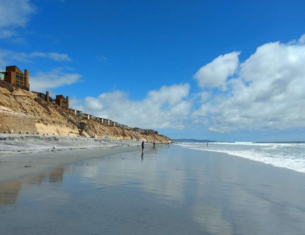 Fletcher Cove Beach Park | 111 S Sierra Ave, Solana Beach, CA 92075, USA | Phone: (858) 720-2400