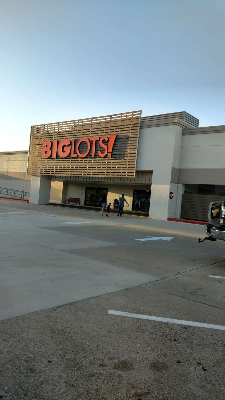 Big Lots | 1404 N Loop 336 W, Conroe, TX 77304, USA | Phone: (936) 756-5687