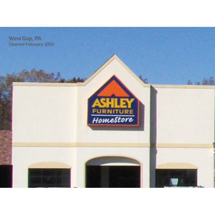 Ashley HomeStore | 487 E Moorestown Rd, Wind Gap, PA 18091, USA | Phone: (610) 863-8496