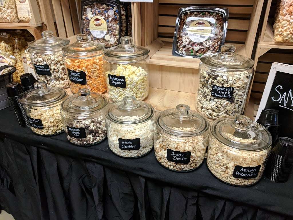 Emmas Gourmet Popcorn LLC | 261 Hill Rd, New Holland, PA 17557, USA | Phone: (717) 354-8064