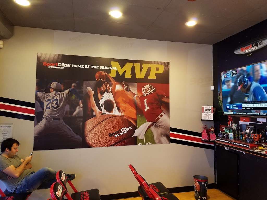 Sport Clips Haircuts of Memorial | 14013 Memorial Dr, Houston, TX 77079, USA | Phone: (281) 558-2887