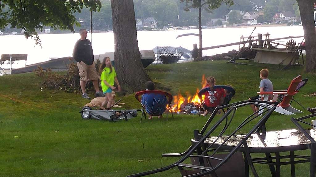 Lois Fago Park | 32917 Robers St, Burlington, WI 53105, USA