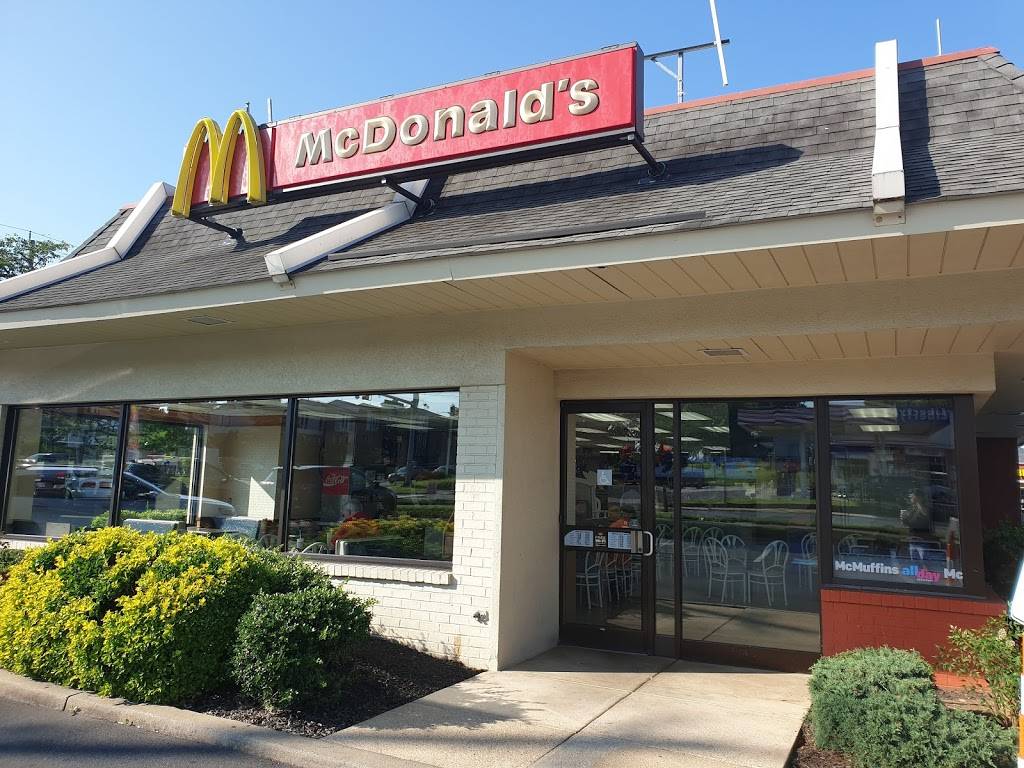 McDonalds | 7200 Muncaster Mill Rd, Derwood, MD 20855, USA | Phone: (301) 947-4205