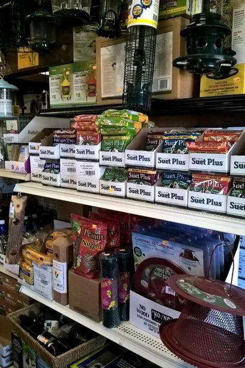 Johnsens Farm & Country Store | 40W467 IL-38, Elburn, IL 60119, USA | Phone: (630) 232-9004