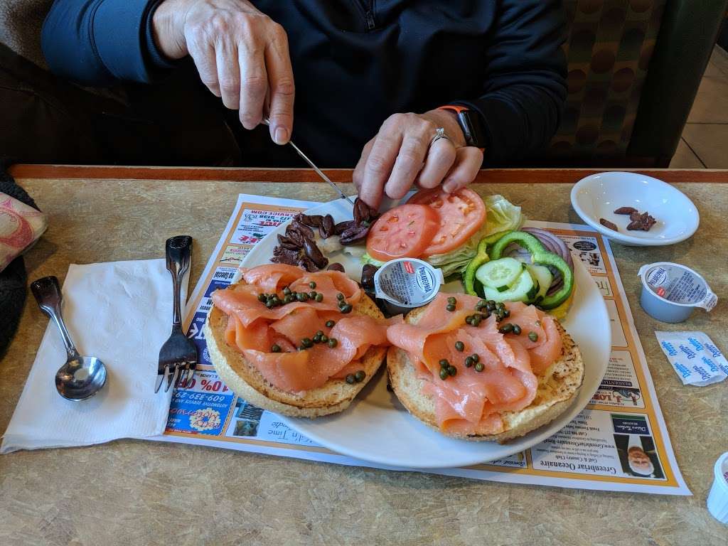 Kristy S Casual Dining 562 U S 9 Waretown Nj 08758 Usa