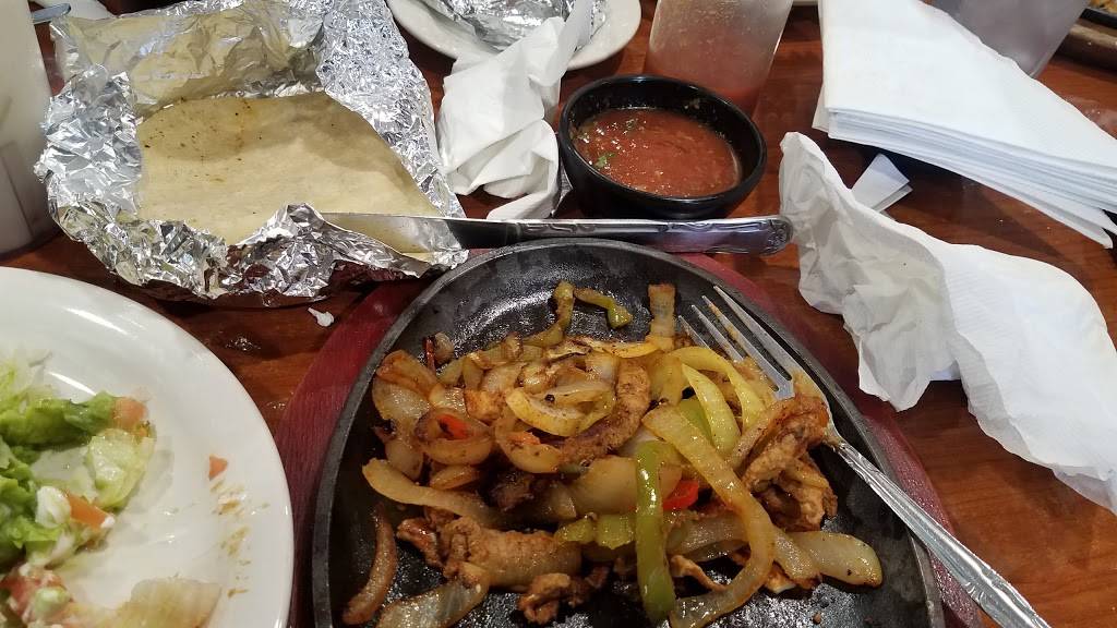 Los Tres Amigos | 2201 Lapalco Blvd, Harvey, LA 70058, USA | Phone: (504) 362-7221