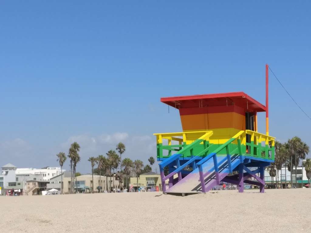 Lifeguard Tower, Brooks Ave | Brooks Ave, Venice, CA 90291, USA