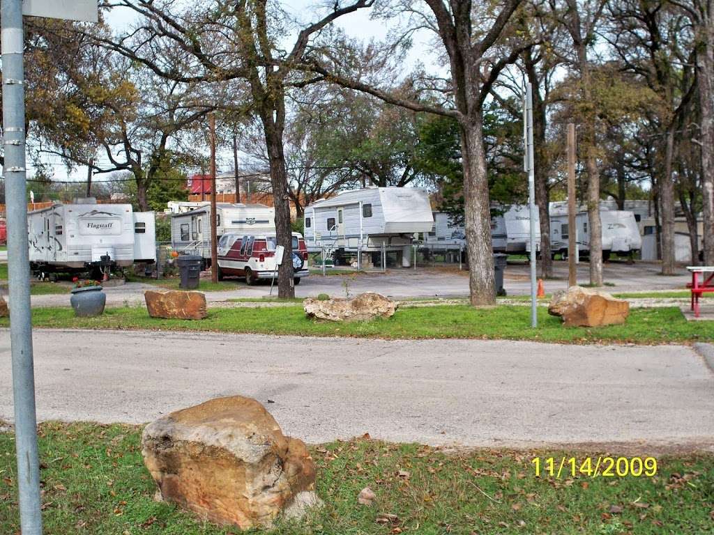 Good Luck RV Park | 7200 R.L. Thornton Fwy, Dallas, TX 75232 | Phone: (972) 228-9864