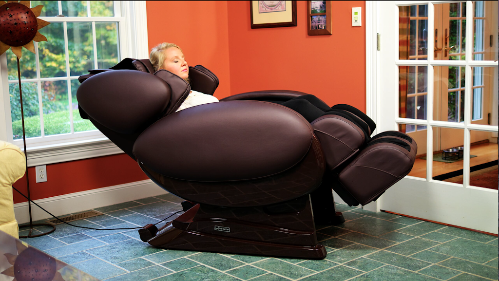 Massage Chair Store | 72 Stard Rd #3, Seabrook, NH 03874, USA | Phone: (877) 633-9055