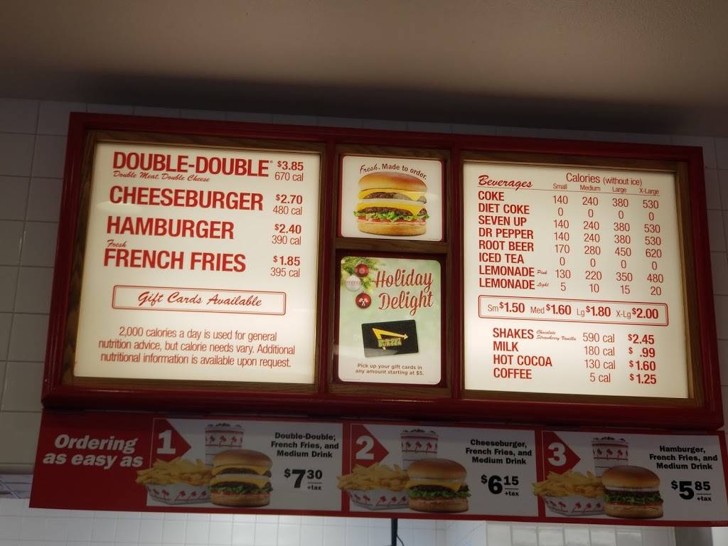 In-N-Out Burger | 2657 S 2nd St, Fresno, CA 93706, USA | Phone: (800) 786-1000