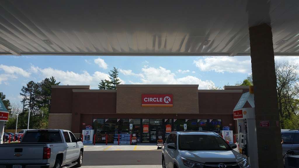 Circle K | 100 W Geneva Rd, Wheaton, IL 60187, USA | Phone: (630) 668-4628
