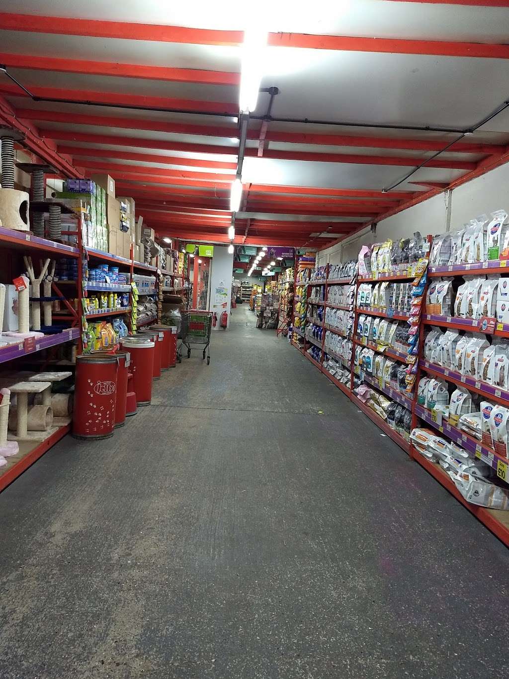 Jollyes - The Pet Superstore Enfield | 139 Theobalds Park Rd, Enfield EN2 9BB, UK | Phone: 020 8363 6980