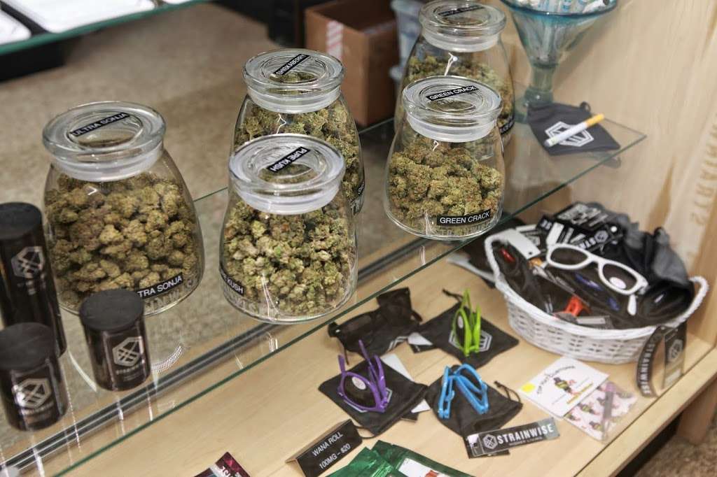 Bonfire Cannabis Co | 15 Colorado Blvd, Idaho Springs, CO 80452, USA | Phone: (720) 541-7089