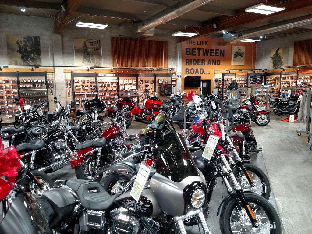 Ventura Harley-Davidson | 1326 Del Norte Rd, Camarillo, CA 93010, USA | Phone: (805) 981-9904