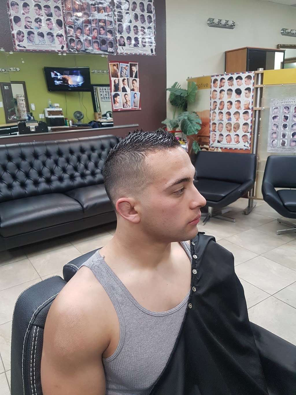 Morillo Barbershop | 15923 Bear Valley Rd, Hesperia, CA 92345, USA | Phone: (760) 964-4791