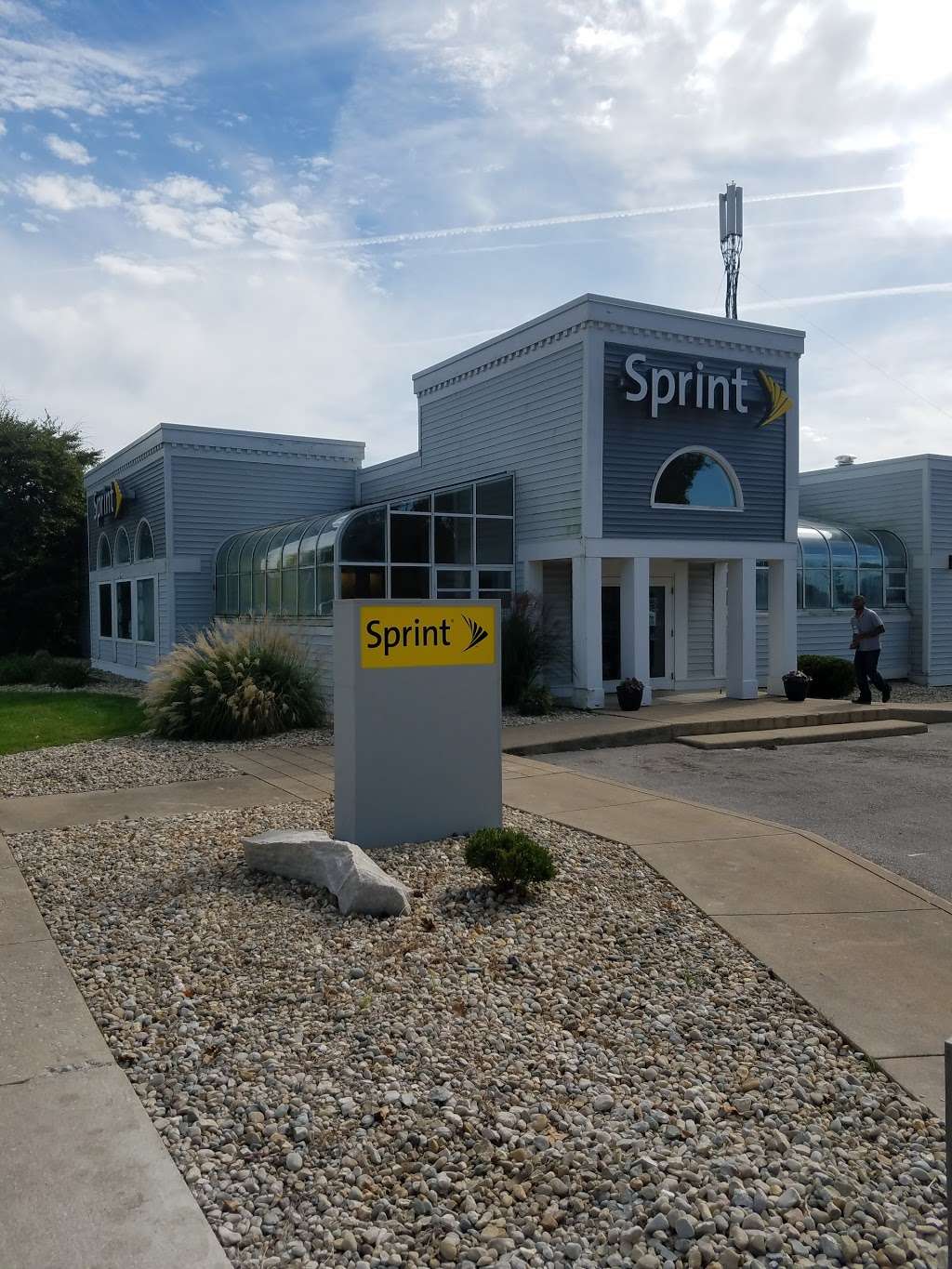 Sprint Store | 2500 E 3rd St, Bloomington, IN 47401, USA | Phone: (812) 336-8356