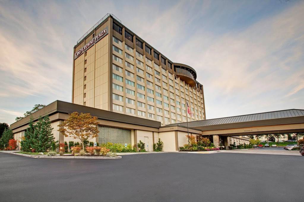 Crowne Plaza Seattle Airport | 17338 International Blvd, Seattle, WA 98188, USA | Phone: (206) 248-1000