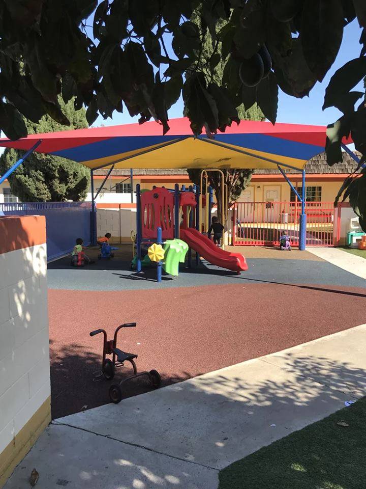 Sunflower Preschool | 2129 W Edinger Ave, Santa Ana, CA 92704, USA | Phone: (714) 979-7422