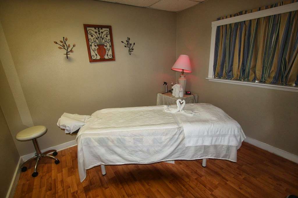 American Institute of Acupuncture Acuherb Clinic | 16300 Sea Lark Rd, Houston, TX 77062, USA | Phone: (281) 461-6499