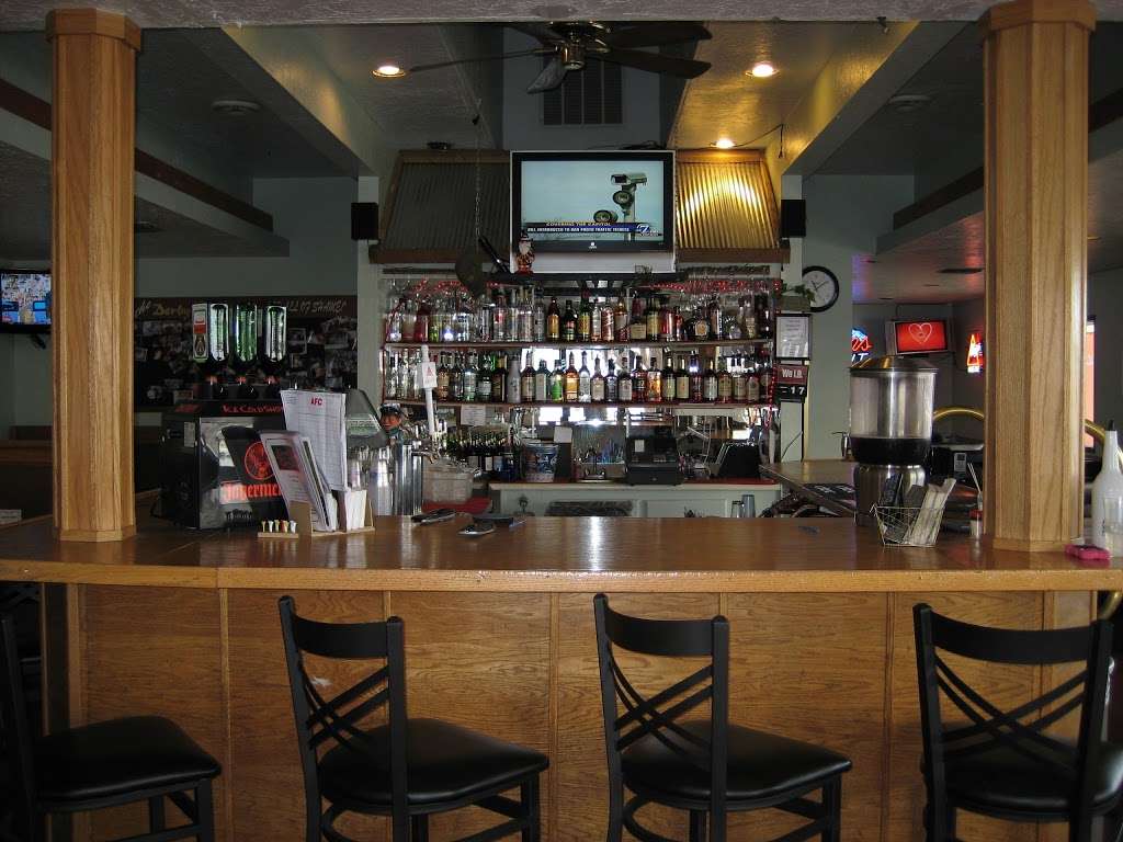Derby Grille | 110 Bunyan Ave, Berthoud, CO 80513, USA | Phone: (970) 532-0986