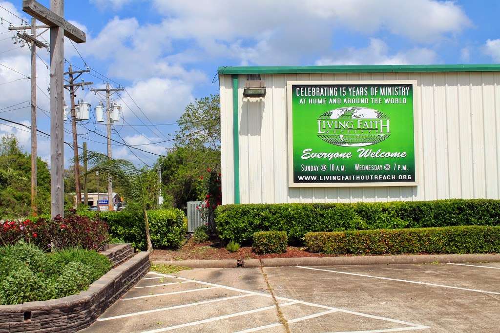 Living Faith Outreach Church | 3700 Deats Rd, Dickinson, TX 77539, USA | Phone: (281) 309-0799