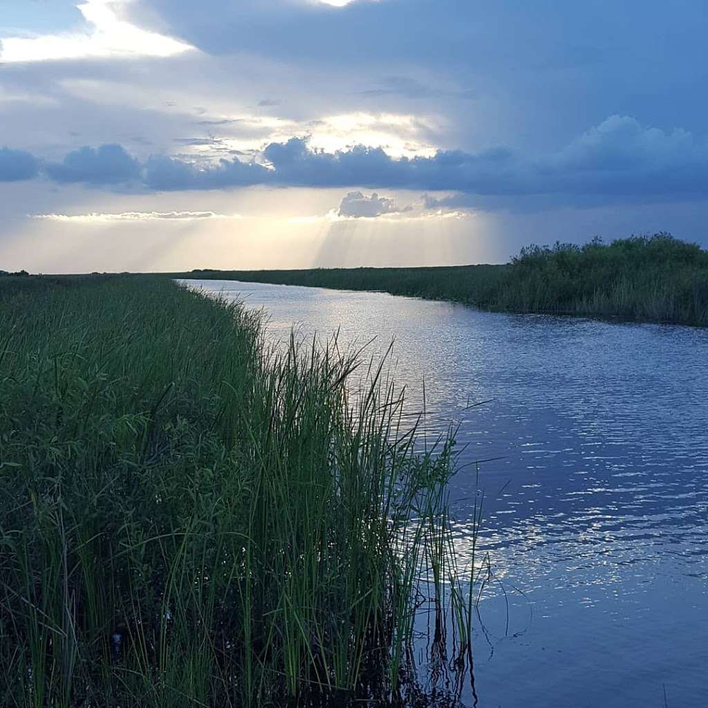 Atlantic Trail Entrance to Conservation Levee Greenway | Tamarac, FL 33321, USA