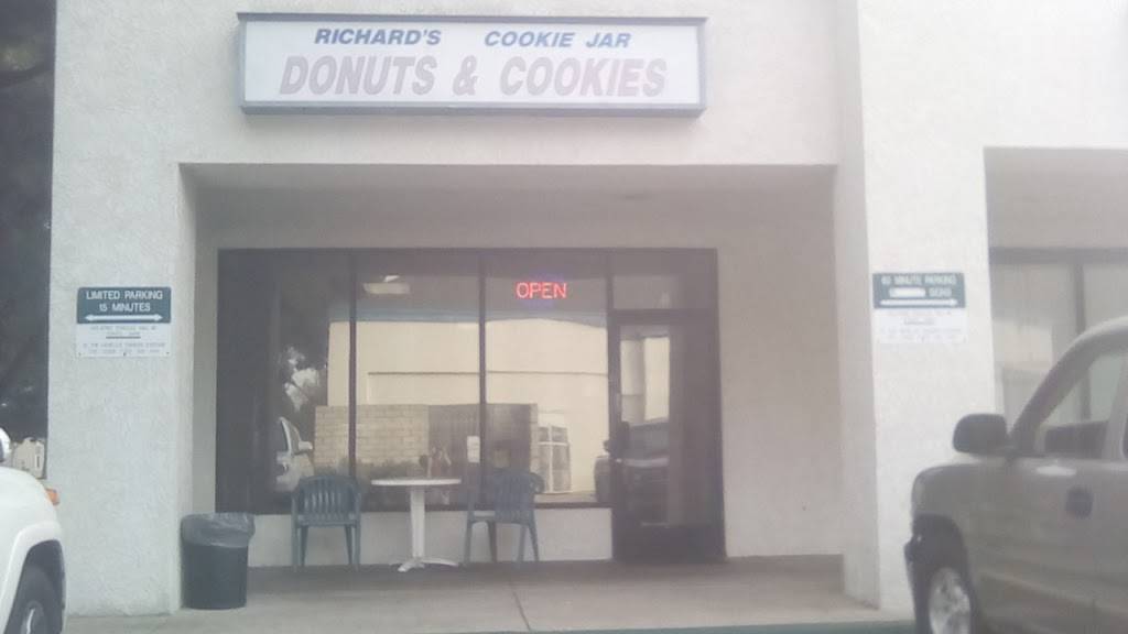 Richards Cookie Jar | 10130 Warner Ave A, Fountain Valley, CA 92708, United States | Phone: (714) 962-6500