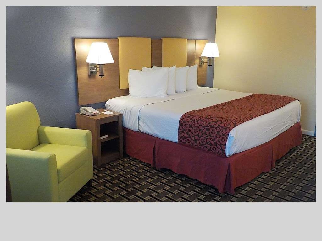 SureStay Hotel by Best Western Clermont Theme Park West | 9240 US-192, Clermont, FL 34714, USA | Phone: (863) 424-6099