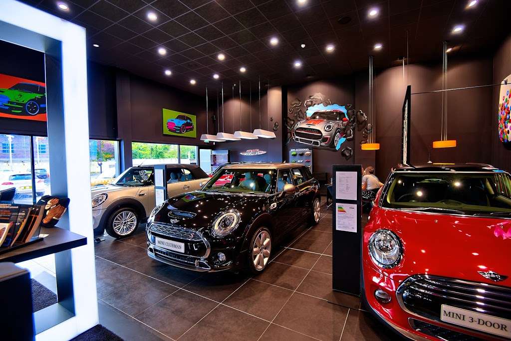 Arden Maidstone MINI | 736 London Rd, Aylesford ME20 6BG, UK | Phone: 01622 791333