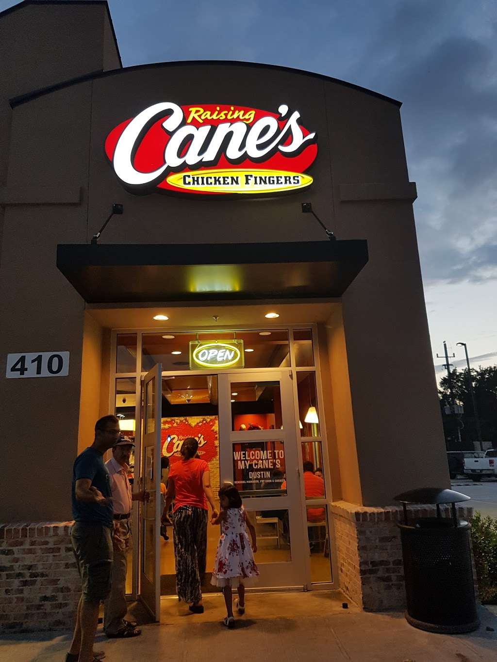 Raising Canes Chicken Fingers | 410 S Mason Rd, Katy, TX 77450, USA | Phone: (281) 574-7266