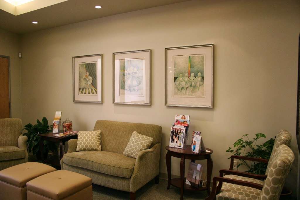 Daryl K. Hoffman, MD | 805 El Camino Real Suite A, Palo Alto, CA 94301 | Phone: (650) 325-1118