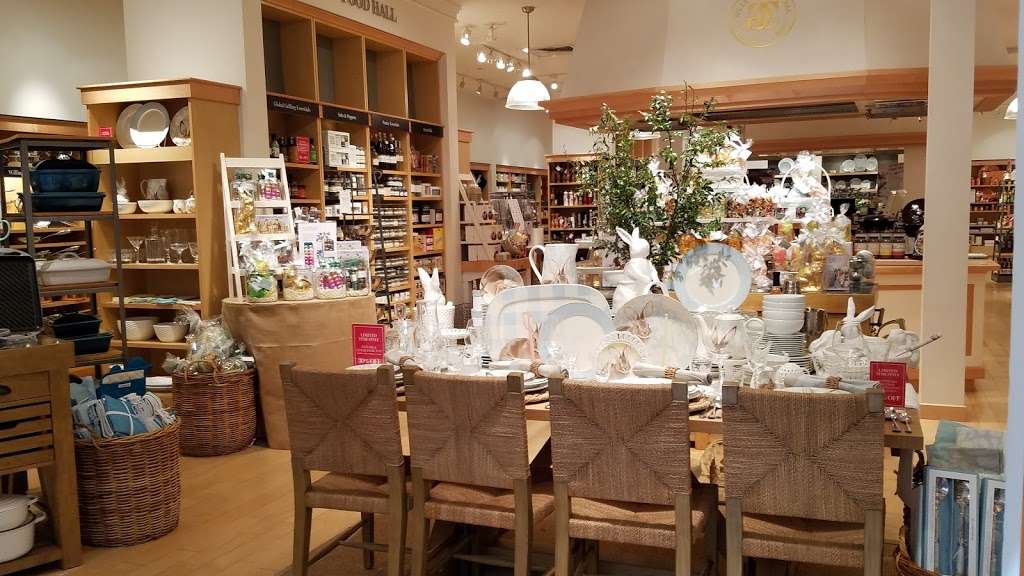 Williams-Sonoma | 11818L Fair Oaks Mall Ste L133, Fairfax, VA 22033, USA | Phone: (703) 352-7162