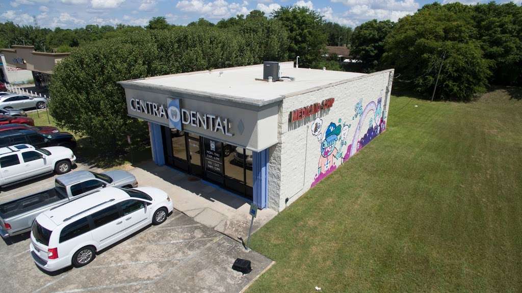 Centra Dental Dentist | 4318 W Fuqua St, Houston, TX 77045 | Phone: (713) 352-0750