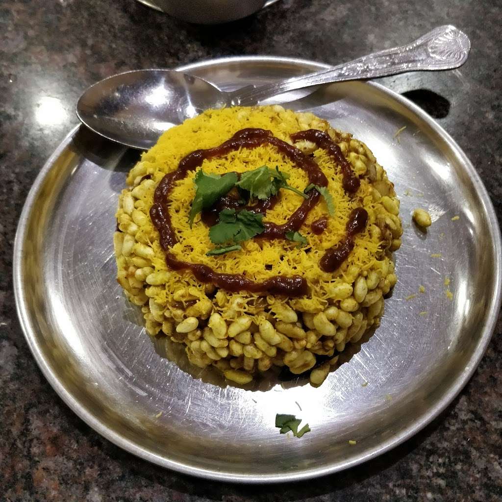 Sri Rathiga Restaurant | 21 Mollison Way, Edgware HA8 5QH, UK | Phone: 020 8952 4411